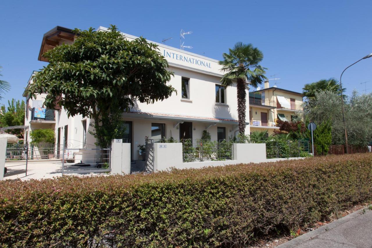 International Rooms & Apartments Sirmione Luaran gambar