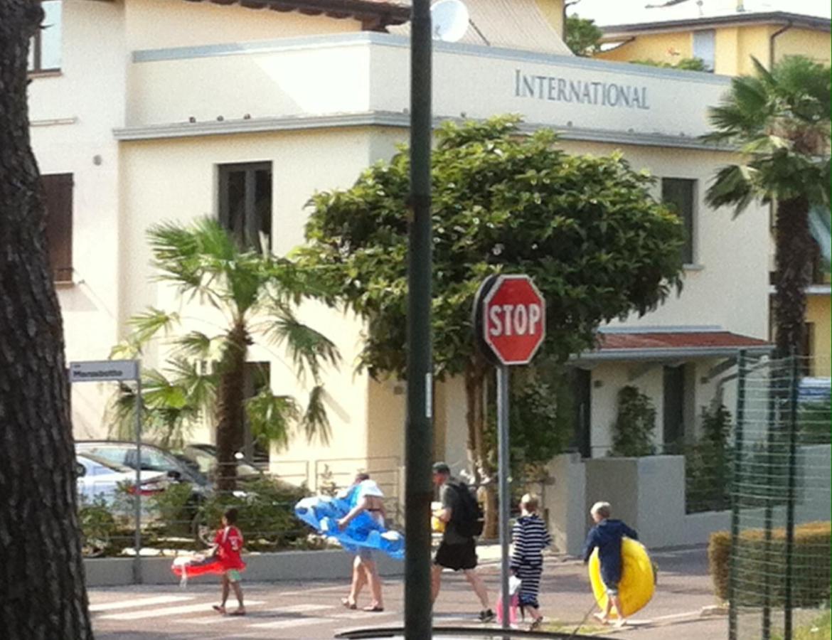 International Rooms & Apartments Sirmione Luaran gambar